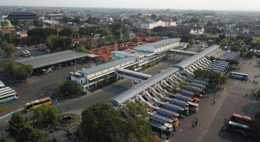 My Tower Hotel Surabaya Buitenkant foto